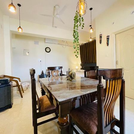 Apartmán Upre Váránasí Exteriér fotografie